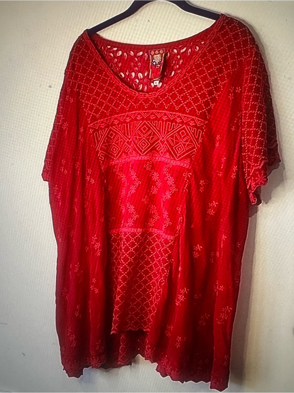 Johnny Was  Women's Red Embroidered Short-Sleeve Top. XL